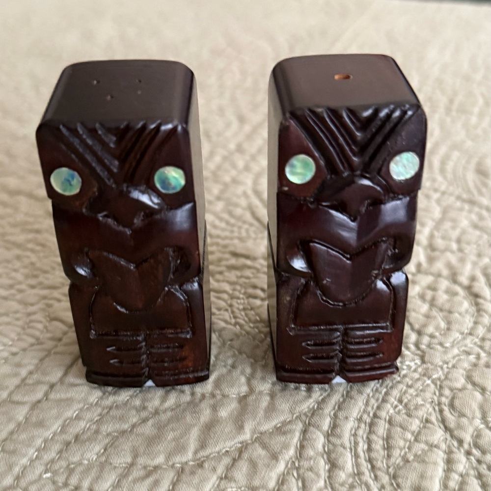 Vintage Carved Wooden Maori Salt and Pepper Shakers